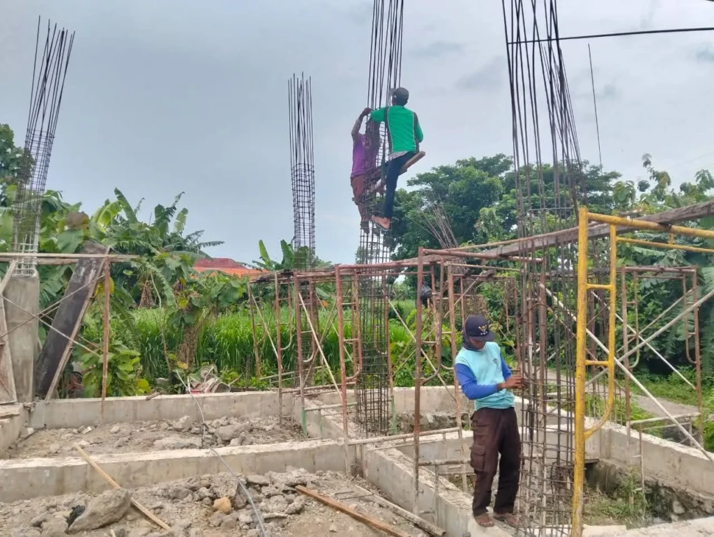 Para Santri Banin Ma’had Wakaf Al Izzah SMP Bina Insan Mandiri Putra Kampus II Tafaqquh Fiddin and Quranic