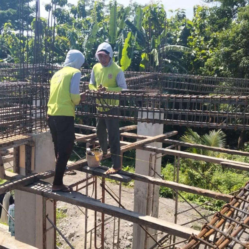 Pembangunan Masjid, Asrama, dan Kelas Ma’had Wakaf Al Izzah