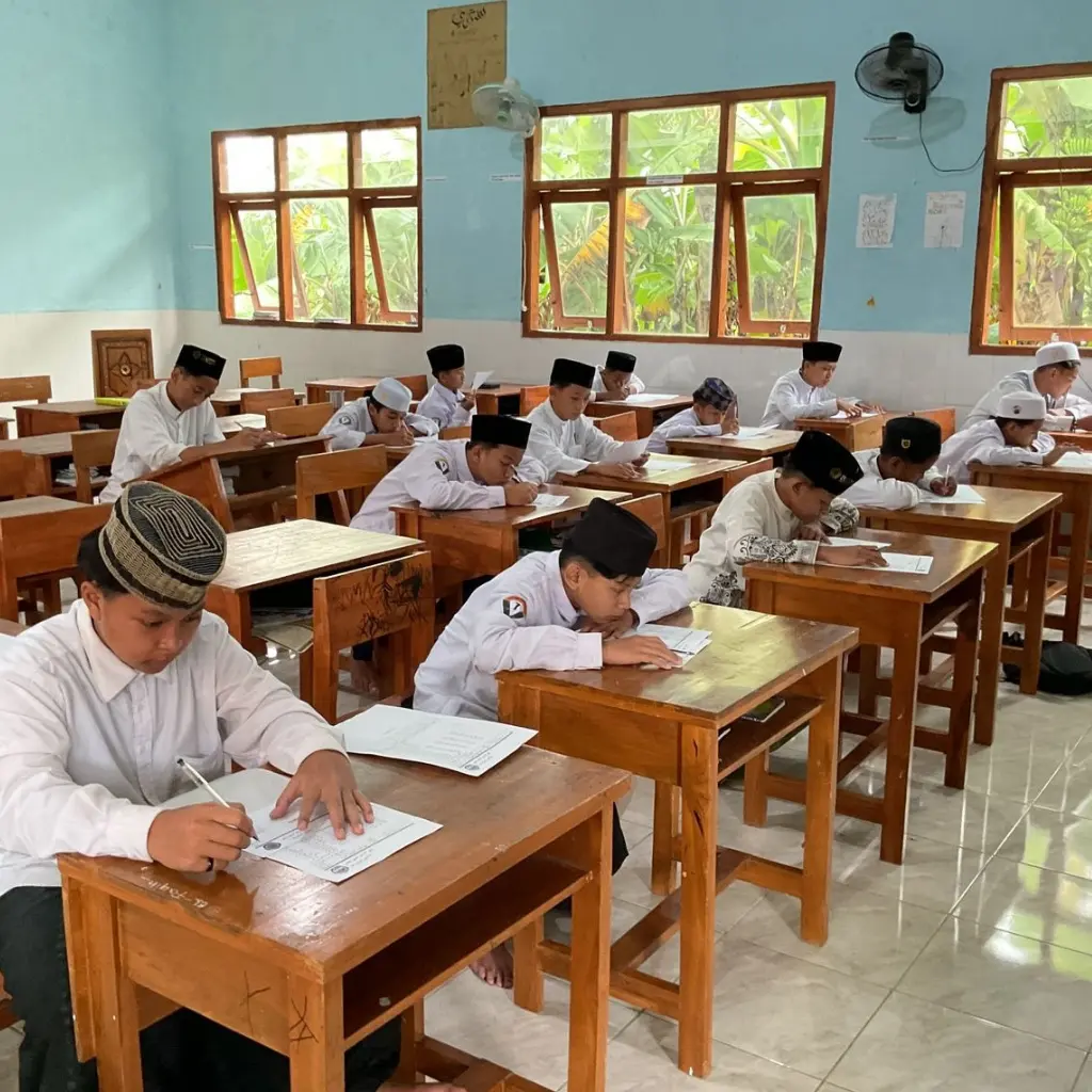 Pembangunan Asrama + Kelas MWA_20260219_184952_0000