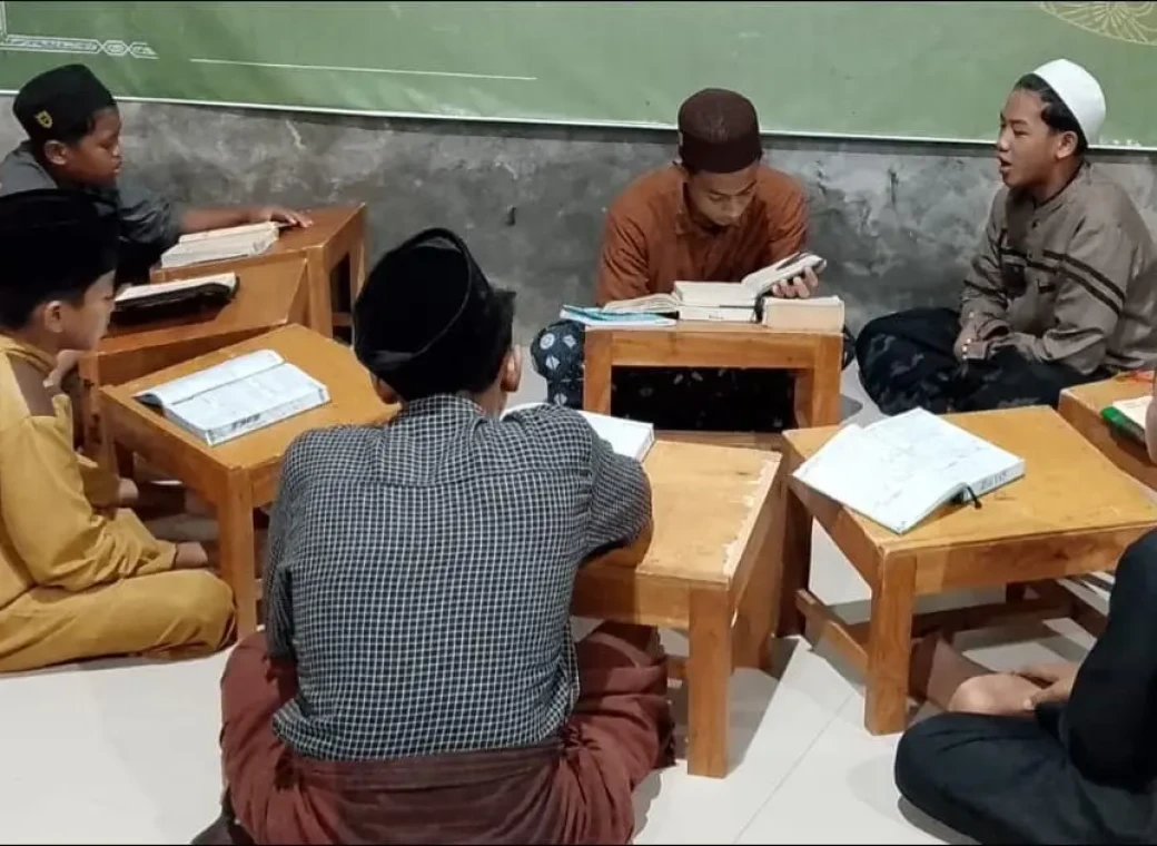 Para penghafal Al Qur’an Ma’had Wakaf Al-Izzah
