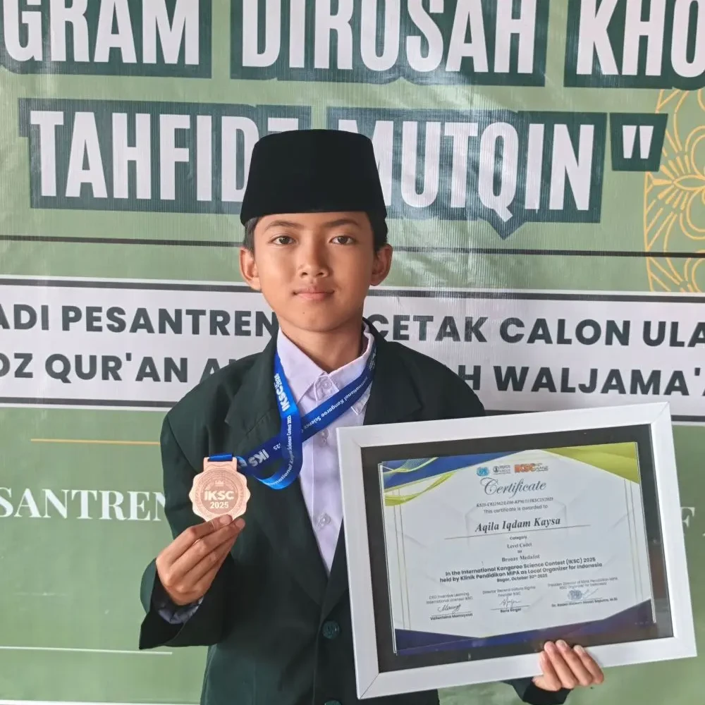 Ananda Aqila Iqdam Kaysa (Kelas 7 SMP _ Mustawa I)