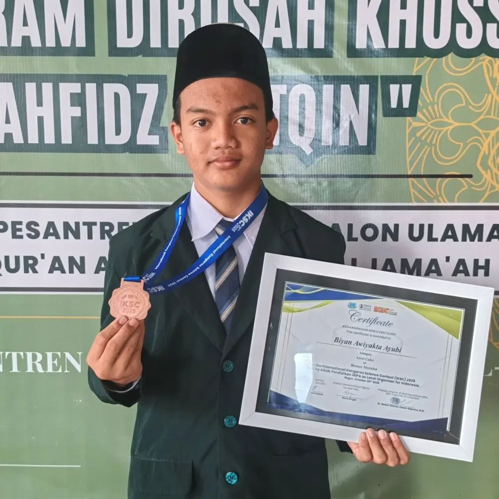 Ananda Biyan Awiyakta Ayubi (Kelas 7 SMP _ Mustawa I)